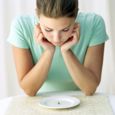 4 tác dụng phụ thường gặp khi nhịn ăn để thanh lọc cơ thể