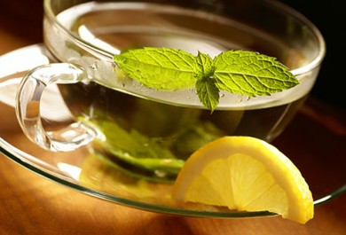 Bí quyết pha trà xanh và chanh tươi để giảm cân, giảm mỡ bụng hiệu quả