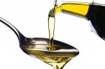 Thanh lọc cơ thể bằng dầu oliu có thật sự đẩy được sỏi ra ngoài?